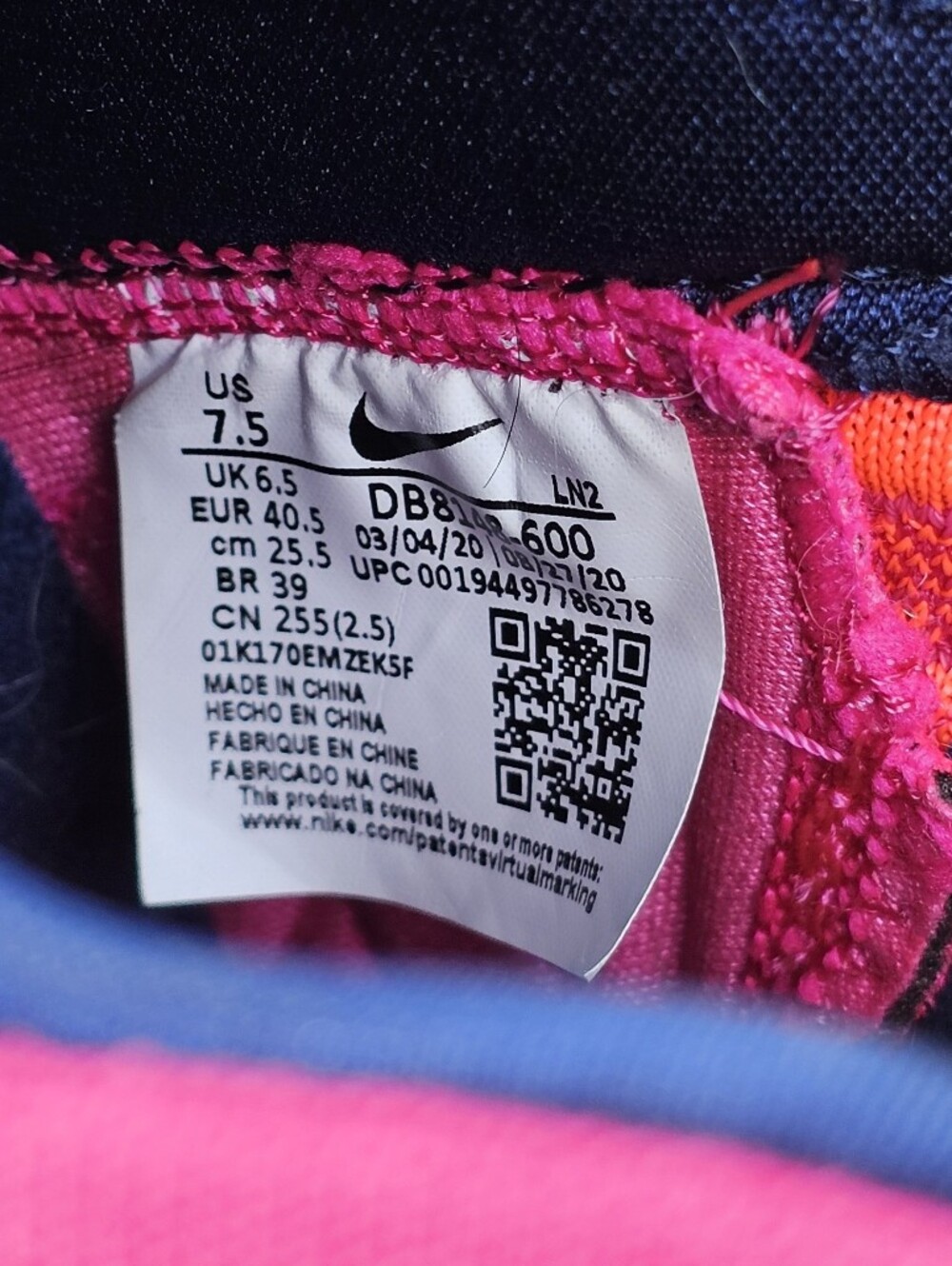 Nike Lebron XVIII Pink Prime - Picture 6 of 9